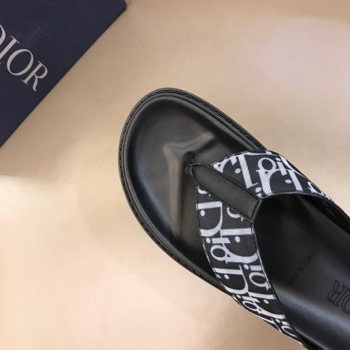 Dior Men's Black-and-White Thong Sandals